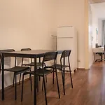 Roomy 2Br Apt. Near Akh -Perfect For Longstays