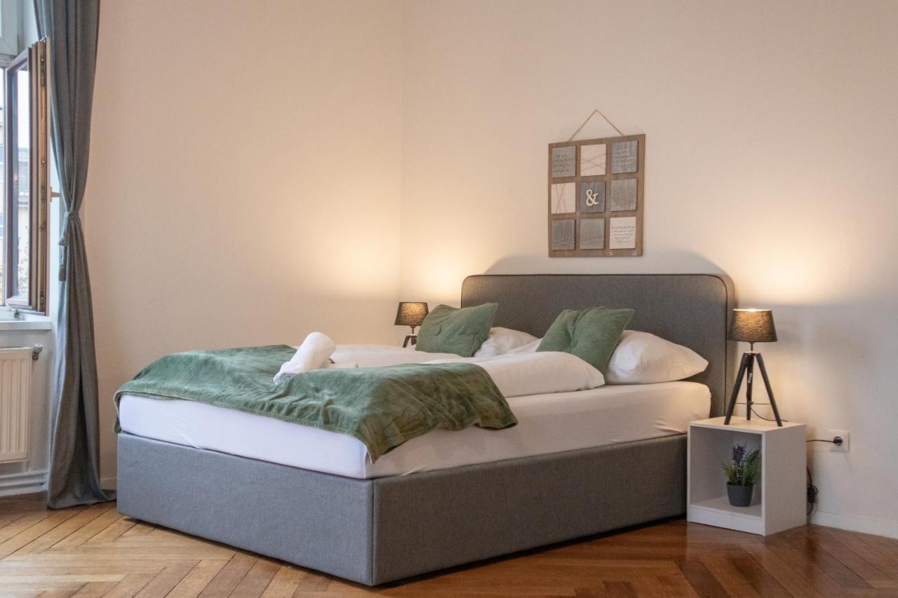 Appartement Roomy 2br Apt. Near Akh -perfect For Longstays